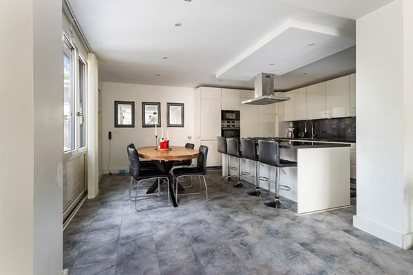 Medium property photo - Van Hallstraat 19, 3317 SW Dordrecht